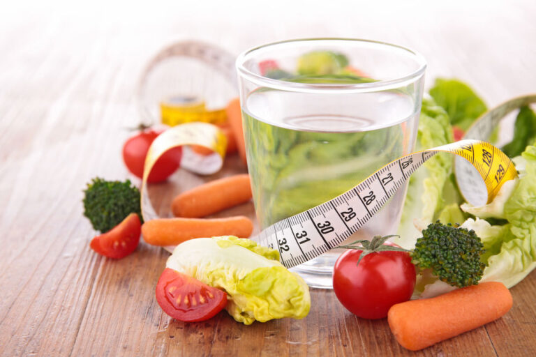 Dieta Cambridge: Un drum rapid către siluetă sau o abordare controvertată?