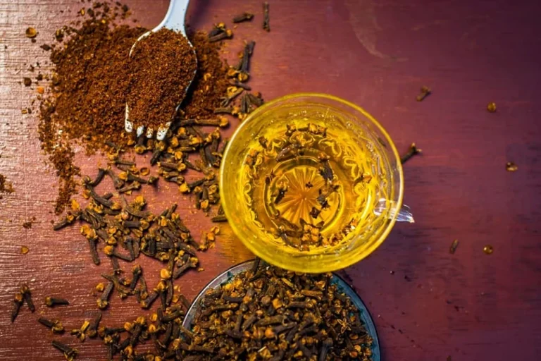 Ceaiul de cuișoare: O băutură aromatică cu nenumărate beneficii