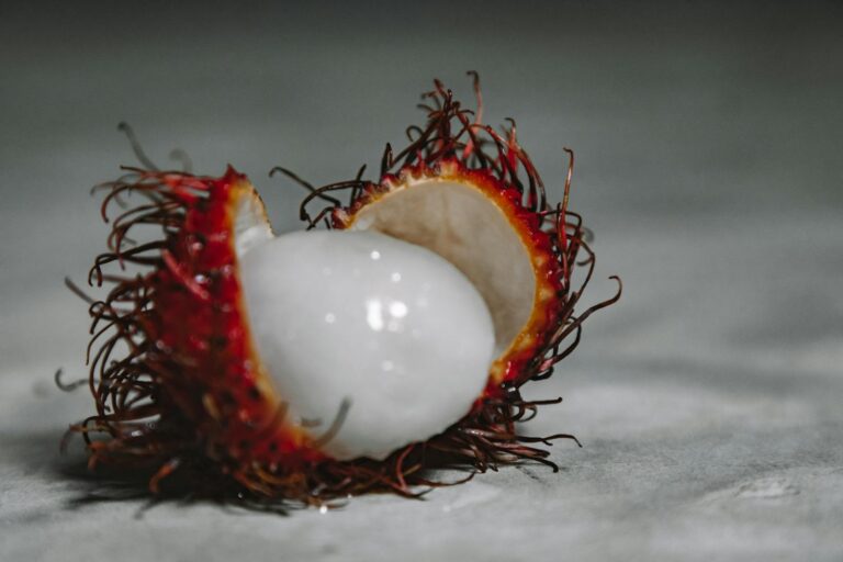 Ghidul complet al fructului Rambutan: De ce să îl încerci