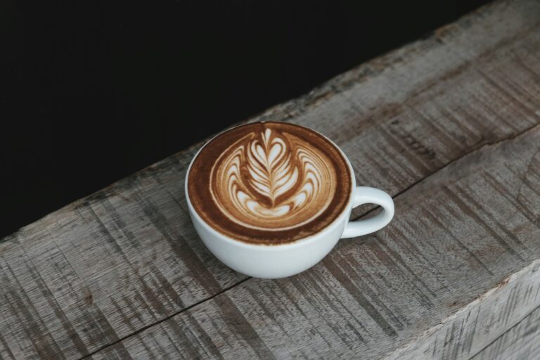 4 rețete de cafea care îți vor împrospăta casa cu arome încântătoare